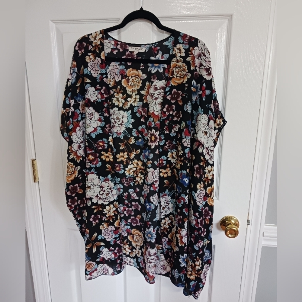 Living doll floral kimono lightweight boho feminine